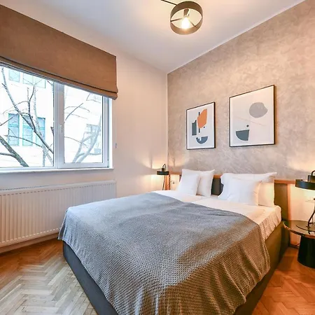 Designer Getaway * Κλουζ-Ναπόκα